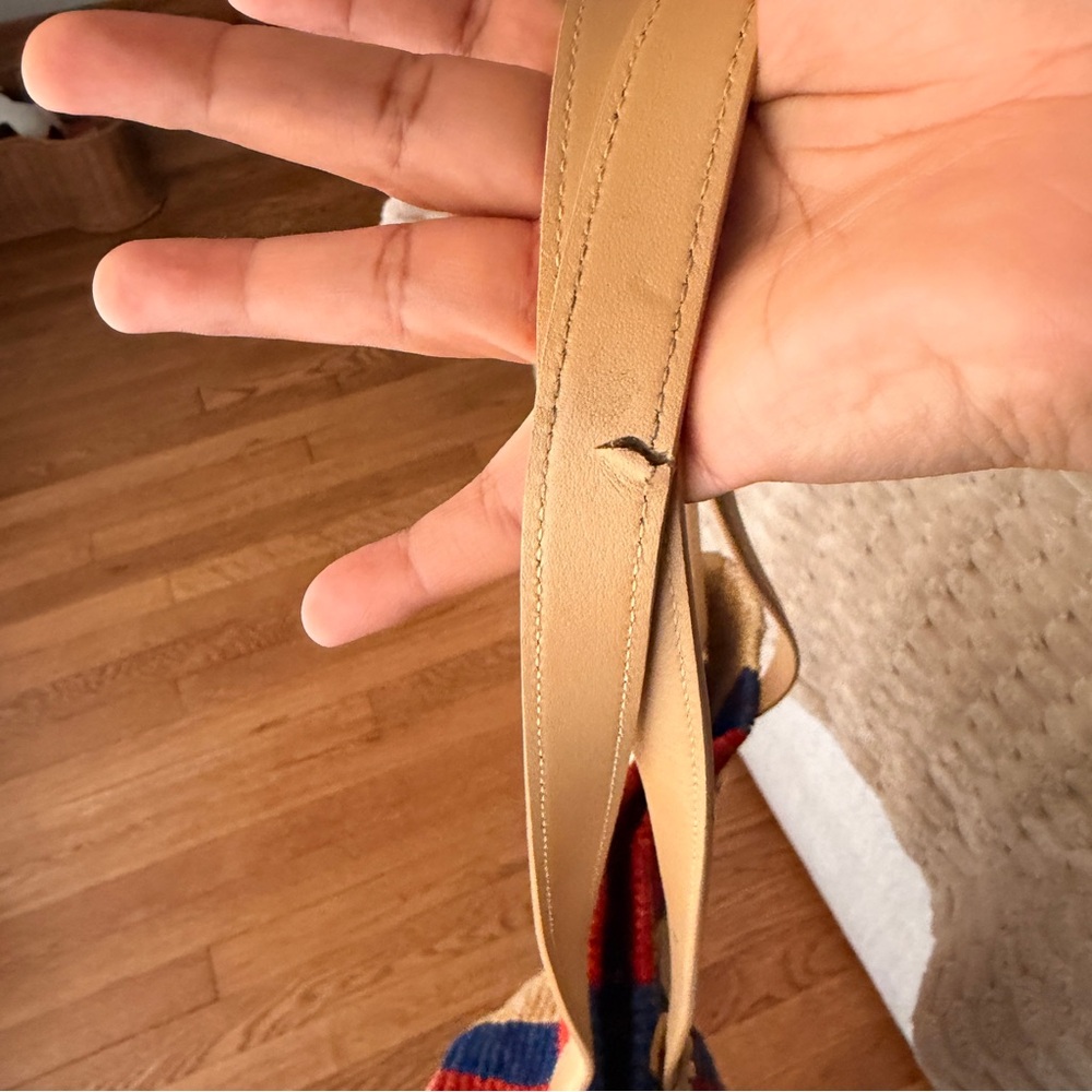 RABANNE LOGO-EMBOSSED RAFFIA BASKET BAG - Picture 11 of 11